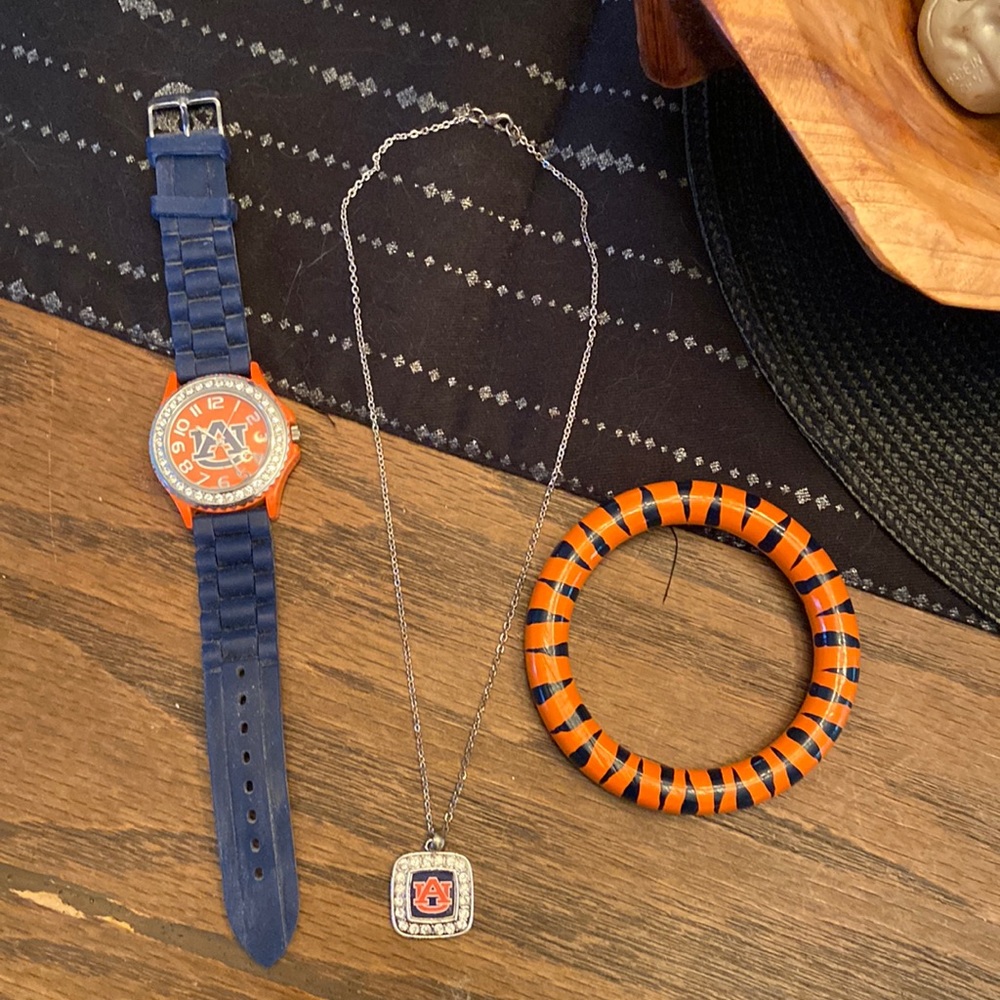 Auburn Tigers jewelry set